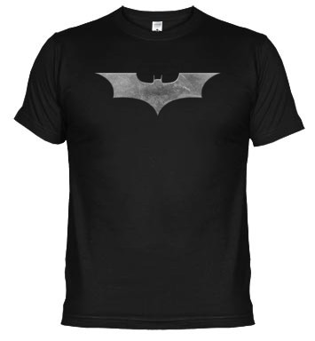 la t shirt ispirata a Batman il cavaliere oscuro