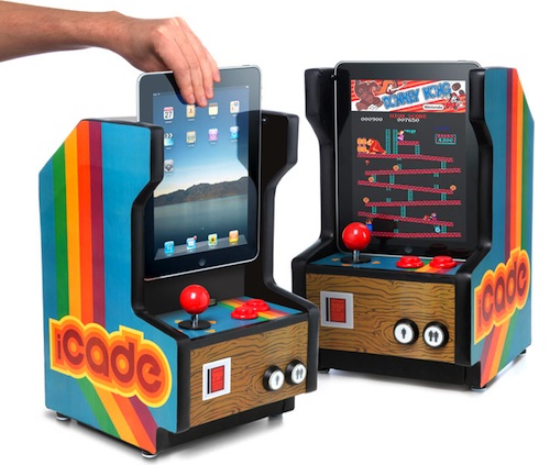 accessorio per trasformare l'iPad in un videogioco anni 80